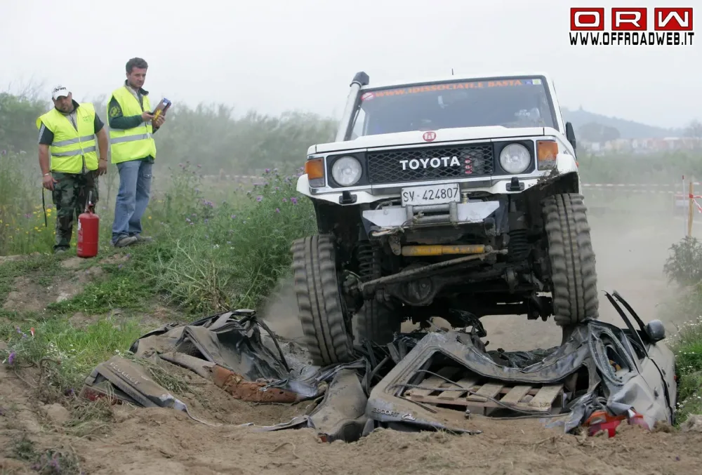 Off Road Mediterranean Fest - Belve 4x4 Club Fuoristrada Riviera dei Cedri 27 e 28 ottobre 2007