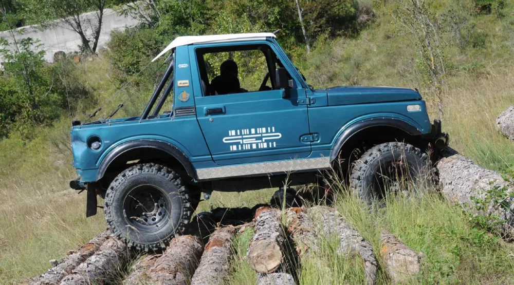 Elaborazione 4x4 Suzuki SJ413
