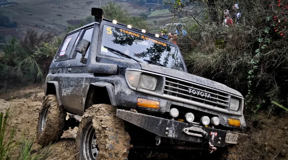 Club Tortorici in Fuoristrada 4x4 1° Raduno città di Tortorici 16 ottobre 2011