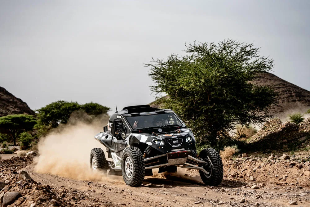 Fenekrally, il richiamo delle dune